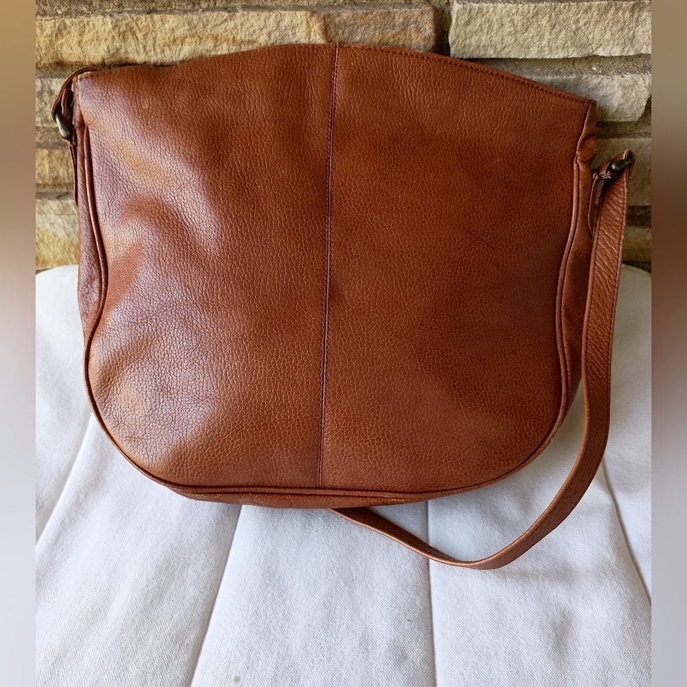 Vintage Beautiful Brown Leather Shoulder/Crossbody Bag - Picture 5 of 7